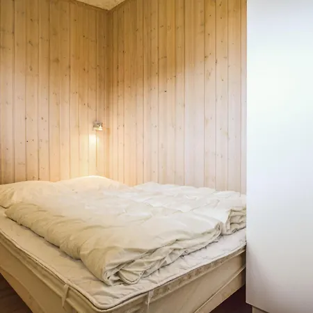 Cozy In Haderslev With Kitchen *